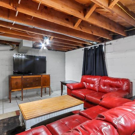 Gorgeous Downtown Bungalow, Walk Everywhere!!! レイク・ジェニーバ エクステリア 写真